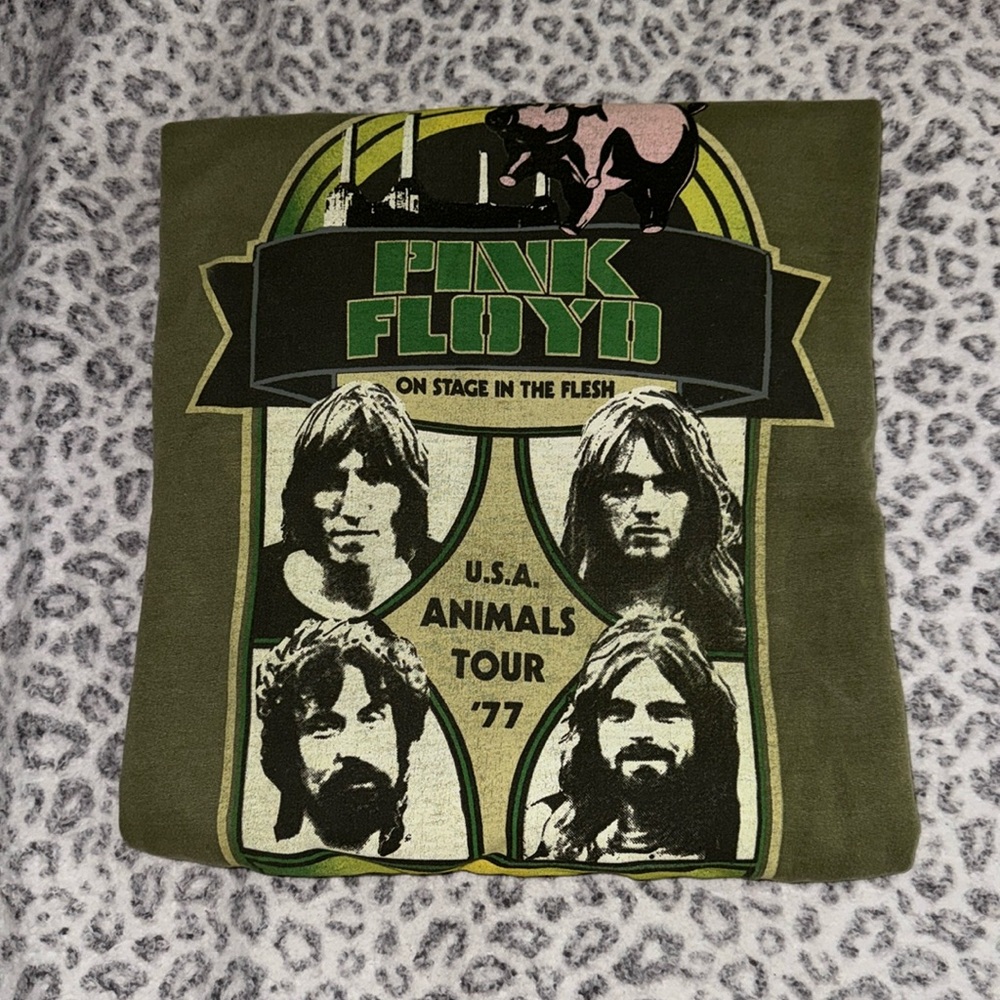 UO pink floyd crew neck green